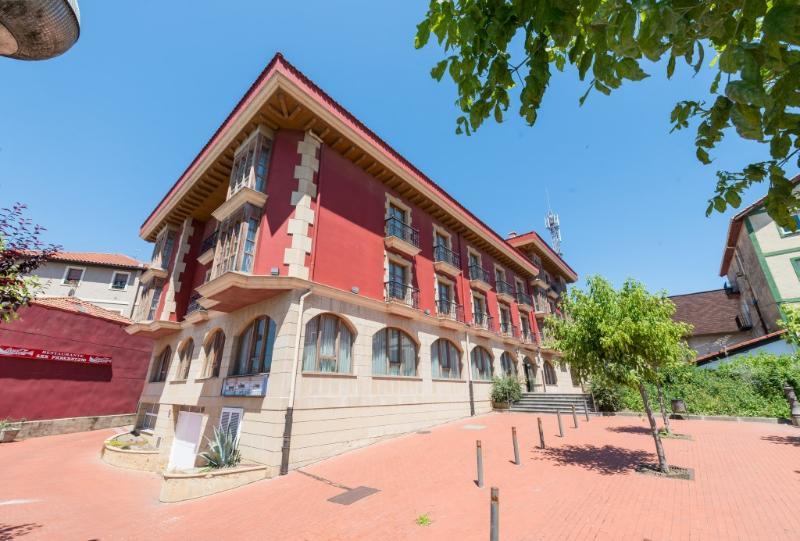 Tryp Bilbao Sondika Hotel Bagian luar foto